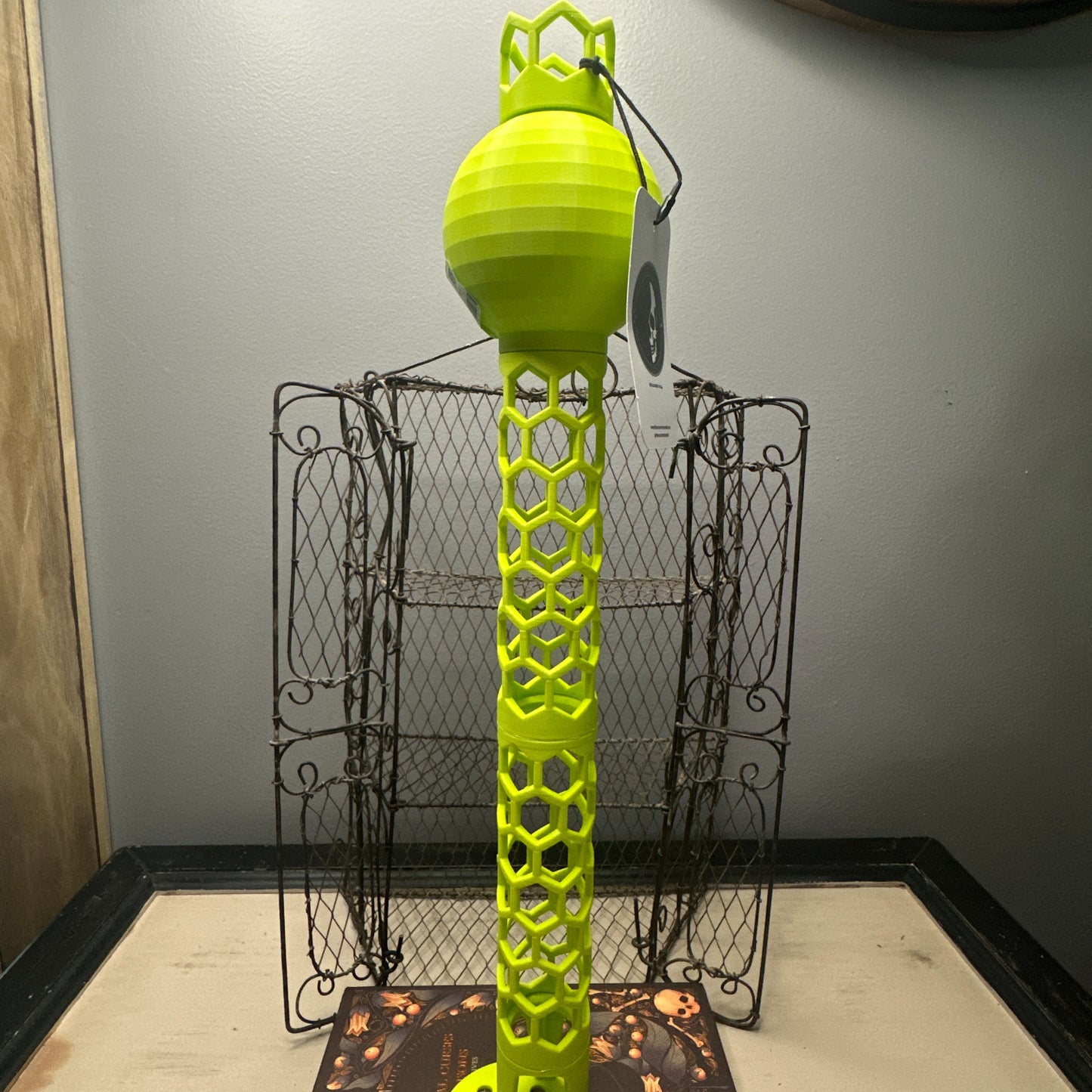 HoneyComb Moss Pole Sphere Funnel